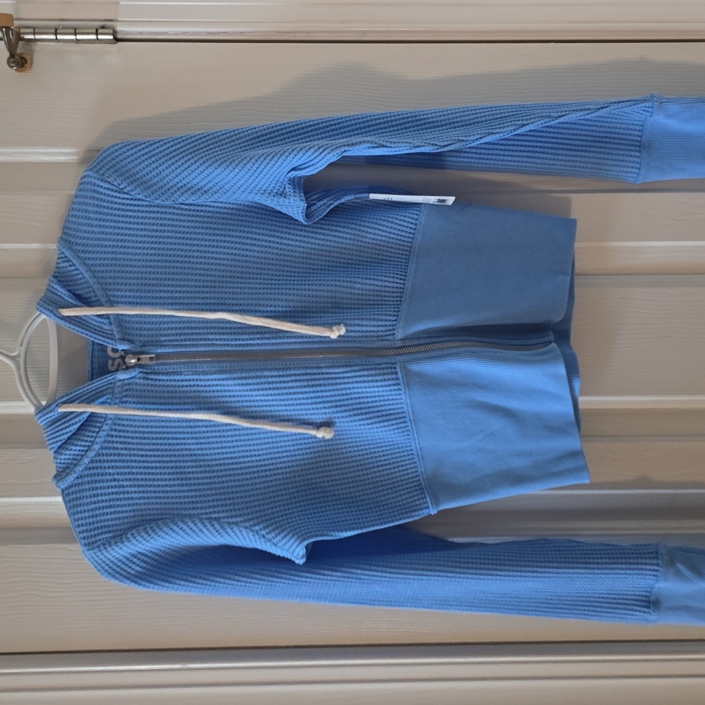 SO BRAND WOMENS JUNIOR LIGHT BLUE "WAFFLE" FRONT ZIPPERED HOODIE SIZE MEDIUM